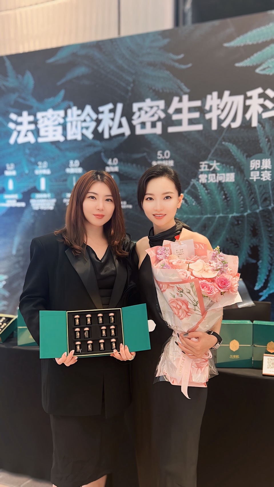 Gina 見證合照 12